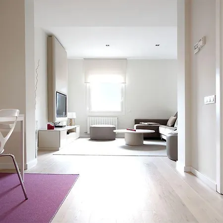 Stylish Diagonal Apartman