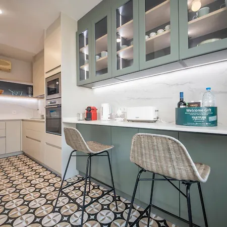 Stylish Diagonal Apartment