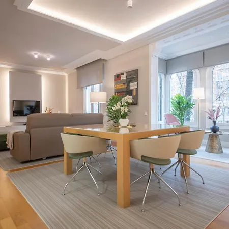 Stylish Diagonal Apartment