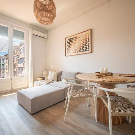 Stylish Diagonal Apartment Barcelona