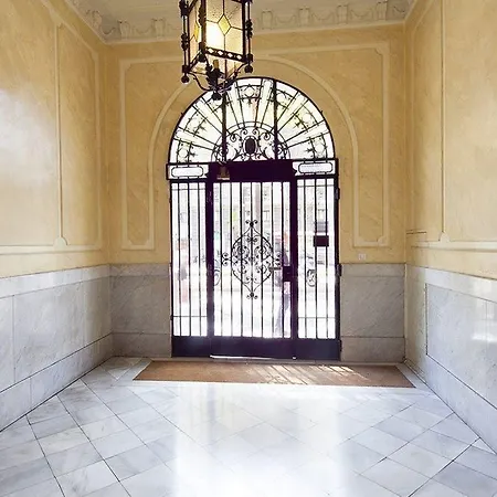 Stylish Diagonal Apartment Barcelona