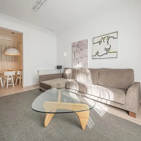 Stylish Diagonal Apartment Barcelona
