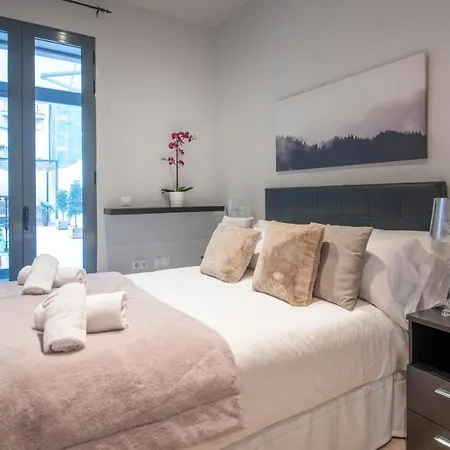 Stylish Diagonal Apartment